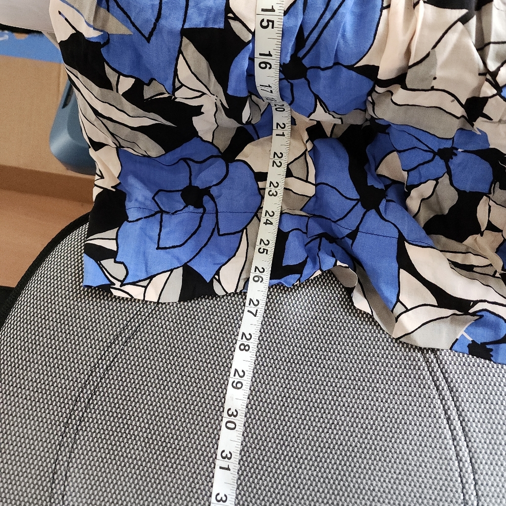 Free people short stretchy summer dress. - Picture 4 of 8
